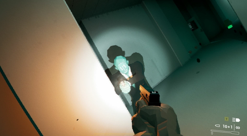 HOLE_0